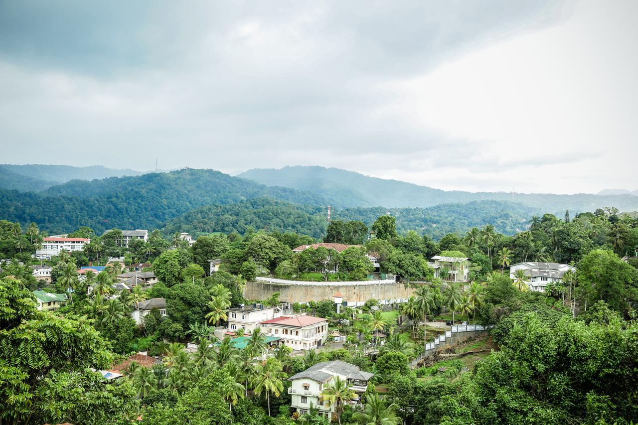 Che'S Villa Kandy Buitenkant foto